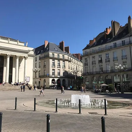 Location Near Place Graslin, Elephant - Up To 4 People - Appartement *